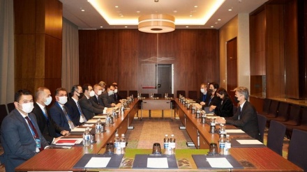 Irani, Rusia dhe Turqia dënojnë sulmet e Izraelit në Siri