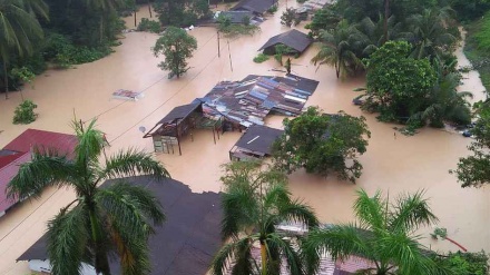 Potresne slike iz Malezije: Zbog poplava evakuisano 21.000 ljudi 