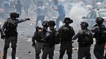Sionist hərbçilərin hücumu nəticəsində 53 fələstinli yaralanıb