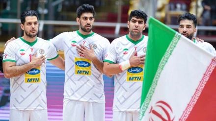 Həndbol üzrə Asiya çempionatı; İran komandası Küveyt üzərində həlledici qələbə qazanıb