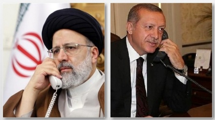 Raisi u razgovoru s Erdoganom naglasio podršku Irana održivoj regionalnoj stabilnosti