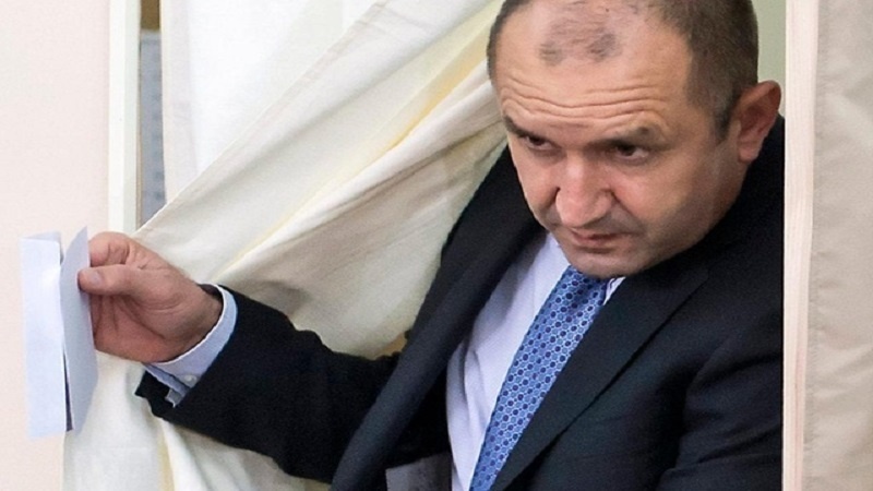 Radev: Zgjidhja e krizës në Ukrainë të arrihet përmes dialogut dhe diplomacisë