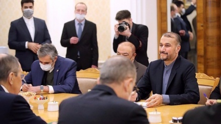     Amir Abdulahjan dhe Lavrov theksojnë finalizimin e planit të rrugës për marrëdhëniet Iran-Rusi