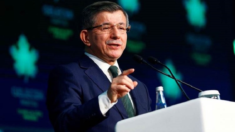 Davutoglu jî beşdarî kampanya bo dersa Kurdî bû 