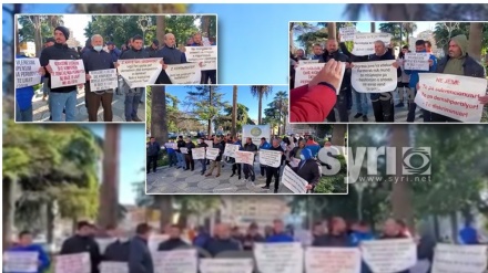  Protesta e fermerëve: Dëmshpërblim për luleshtrydhen