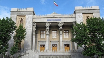 Irani dënon sulmet ajrore të Arabisë Saudite kundër Jemenit