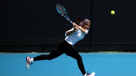 Tenîsvana îranî li Grand Slam'a Australyayê bala hezkiriyên tenîsê kişand