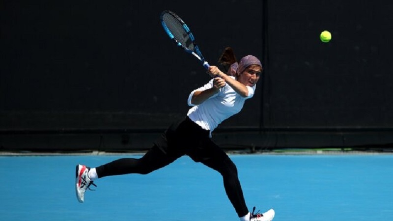 Tenîsvana îranî li Grand Slam'a Australyayê bala hezkiriyên tenîsê kişand
