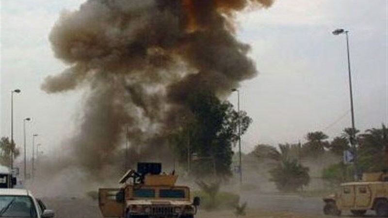 جنوبی عراق میں امریکی فوجی قافلے کے راستے میں بم دھماکہ