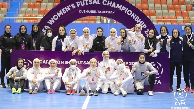 Kombëtarja iraniane fituese e Kampionatit të Futsalit për femra në garat Kafa