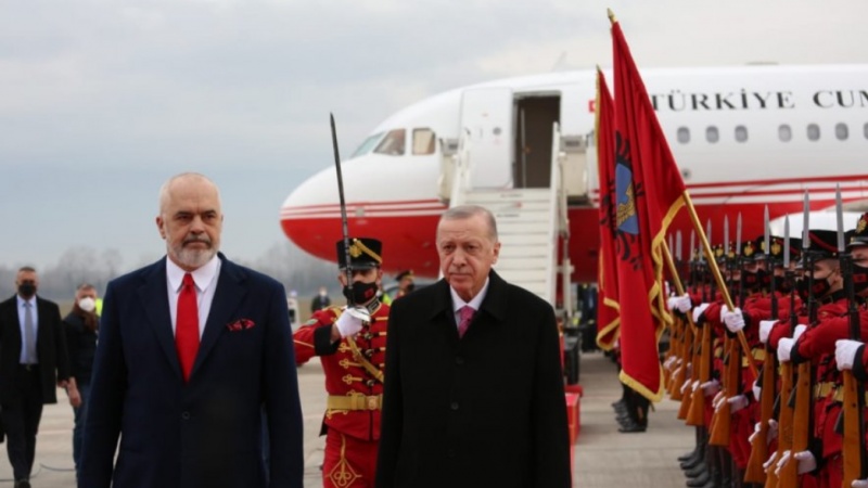 Mbërrin Erdogan, mediat turke: Rama bëri një deklaratë kritike