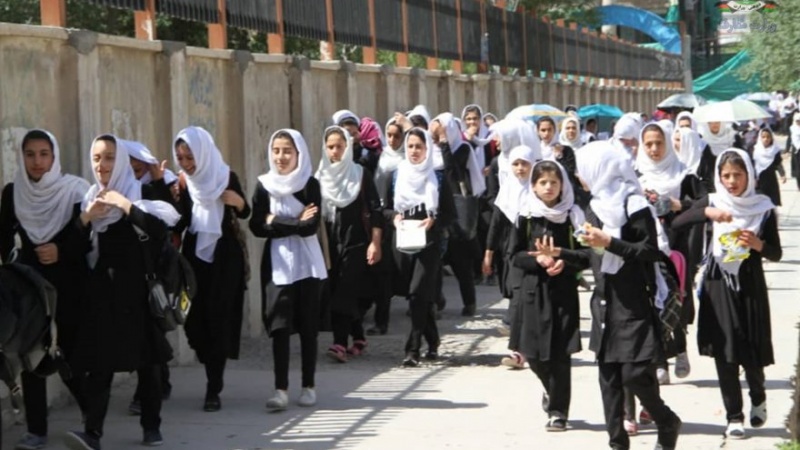 مدارس دخترانه افغانستان از فرودین بازگشایی می‌شود