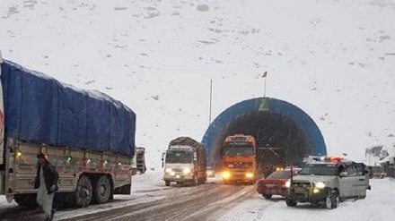 افغانستان: سالنگ ٹنل میں دھماکہ ، 100 افراد جاں بحق و زخمی 