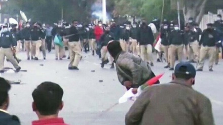 کراچی، ایم کیو ایم کی ریلی پر پولیس کا حملہ، متعدد کارکن زخمی اور گرفتار