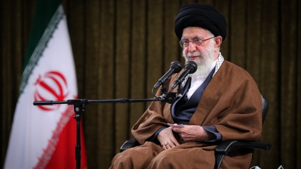 Iranski lider: Ne uslovljavajte ekonomiju nečime što nije u rukama Irana