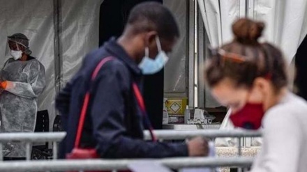 Fransada bir gündə yarım milyon nəfər koronzvirusa yoluxub