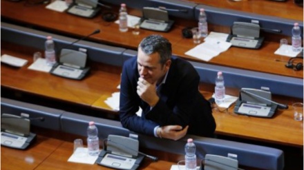 Shpenzoi 10 mijë euro në udhëtime për 2 vite, reagon deputeti shqiptar: As nuk e dija se na takonin