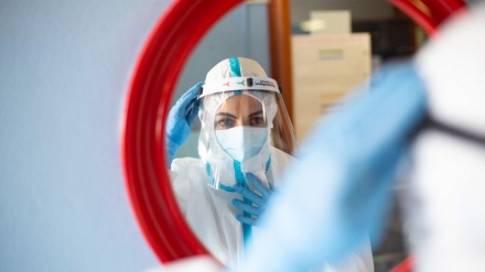 Greqi: Teste të detyrueshme për punonjësit e shëndetësisë pa vaksina përforcuese