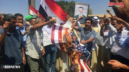 ملک میں امریکی دہشتگردی کے خلاف شامی طلبا اور اساتذہ کا مظاہرہ