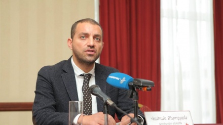 Ermənistan-İran əlaqələri sürətlə inkişaf edir   - Vahan Kerobyan: İranla ticarət dövriyyəsi 1 milyard dolları keçəcək