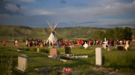 Zbulimi i 54 varreve të tjera të pashënuara të fëmijëve në Kanada