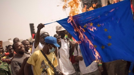 Hiljade građana u Maliju proslavljaju planirani odlazak francuskih vojnih snaga