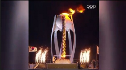 کئی ممالک کے بائیکاٹ کے باوجود، بیجنگ سرمائی اولمپکس کی رنگارنگ افتتاحی تقریب+ ویڈیو