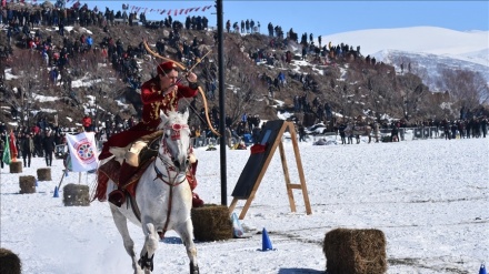  Qers: Gola Çildirê ya cemidî bi 