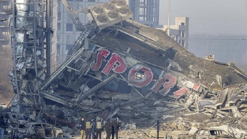 یوکرین کے دارالحکومت کی ایف میں کرفیو، روس کی کارروائی میں 8 مرے