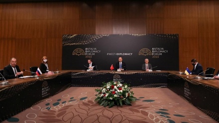 Bez dogovora okončan sastanak ministara Rusije, Ukrajine i Turske