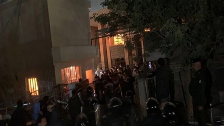 Bağdadda İraq-ın Kürdüstan Demokratik Partiyasının qərargahı yandırılıb