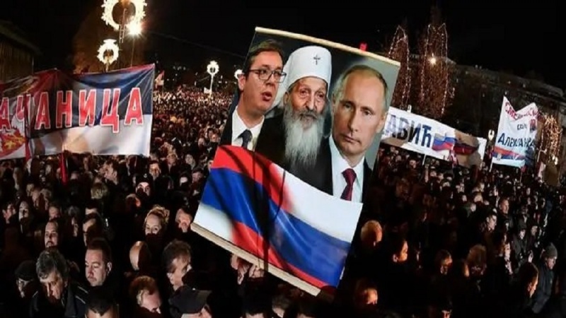     Serbët në Beograd protestojnë pro luftës në Ukrainë