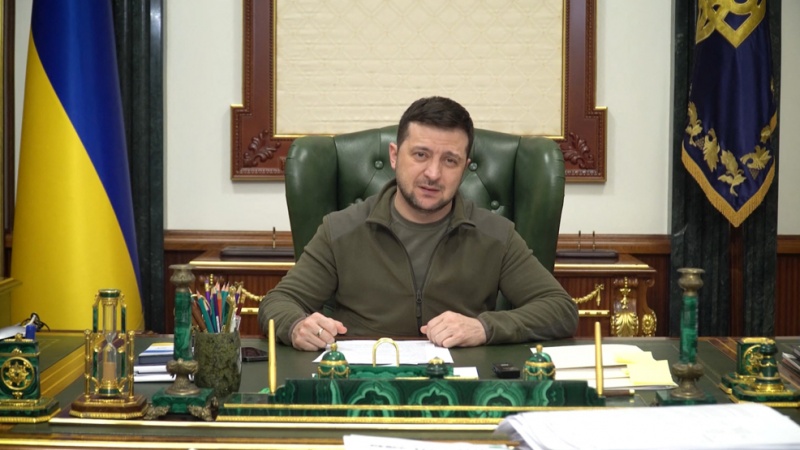 یوکرینی صدر روس سے گفتگو اور سمجھوتے کے لئے تیار