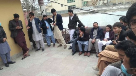  اعتصاب کارمندان مراکز توزیع شناسنامه الکترونیکی در کابل