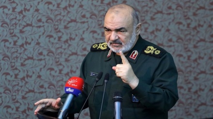 Gjeneral Salami: Irani në masë të mjaftueshme ka armë të prodhuar me shkencën vendore