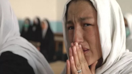 واکنش‌ها به تصمیم طالبان؛ دسترسی به آموزش از حقوق اسلامی و انسانی دختران است