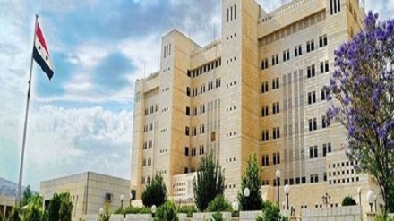 Populli i Sirisë nuk nënshtrohet para komplotistëve