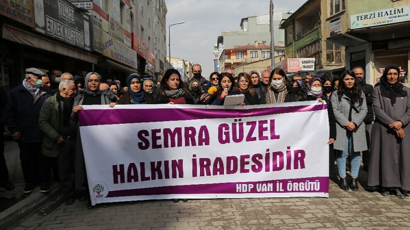 Nerazîbûna ji ber rakirina parêzbendîya parlimantera HDP li şarên curbicur ên Tirkîyê 