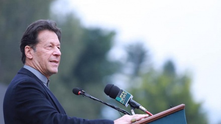 ہمیں تحریری دھمکی دی گئی لیکن قوم کے مفاد کا سودا نہیں کریں گے: عمران خان