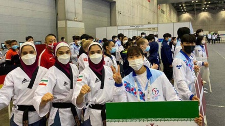 İran qızları pumse üzrə dünya ikincisi olublar
