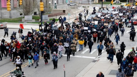 Peti dan protesta u Michiganu nakon ubistva crnca Lyoye