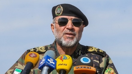 ہر قسم کے خطرے کا مقابلہ کرنے کو تیار ہیں: ایرانی کمانڈر