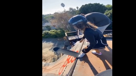 ریکارڈ بنانے کے لئے کوشش+ ویڈیو