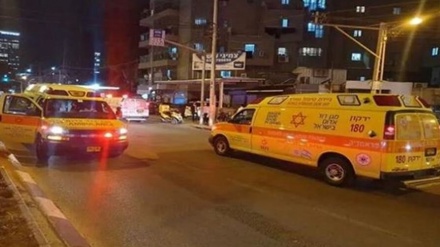 صیہونی دہشتگردی سے تنگ آئے فلسطینی نے 2 اسرائیلیوں کو کار سے روندا