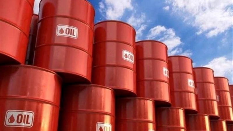 Vazhdon rënia e çmimit të naftës në tregjet botërore