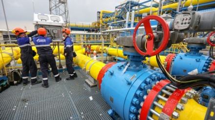 Ukraina vendos të ndërpresë një pjesë të tranzitit të gazit të Rusisë në Evropë