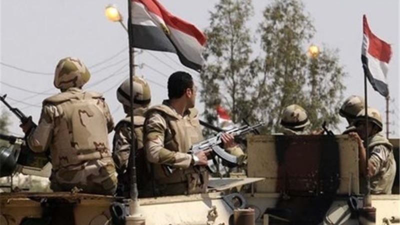 11 ushtarë egjiptianë u vranë në lindje të kanalit të Suezit