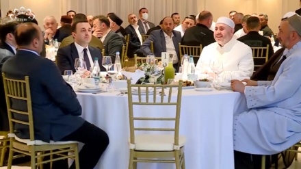 Gürcüstanda baş nazirin iştirakı ilə iftar ziyafəti təşkil edilib