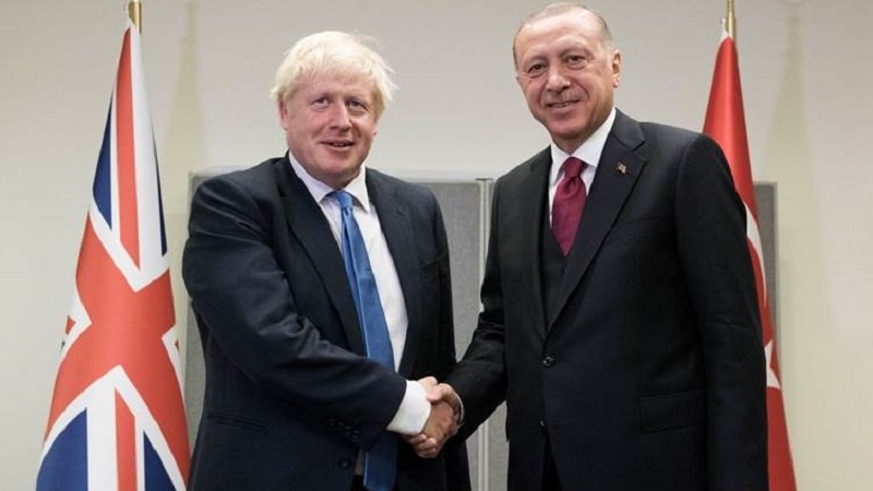 Erdogan û Johnson endamtiya Swêd û Fînlandayê di nav NATOyê de gotûbêj kirin 