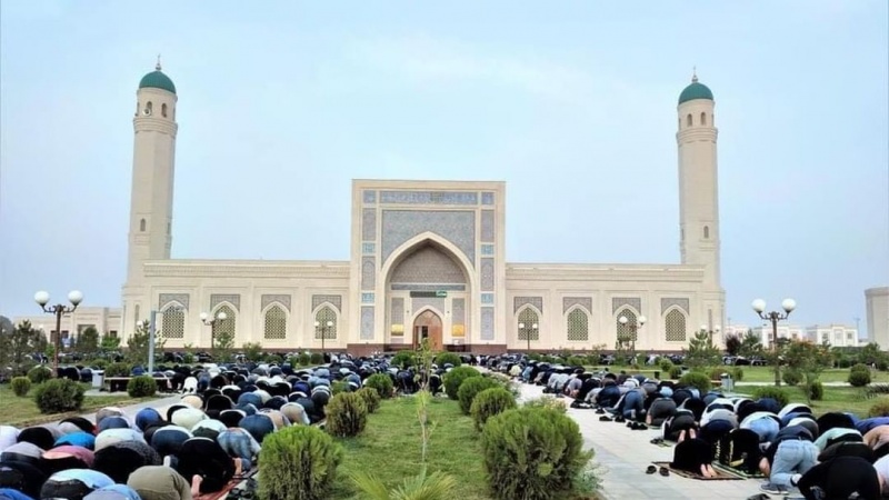 Muslimani u mnogim zemljama obilježavaju Ramazanski bajram